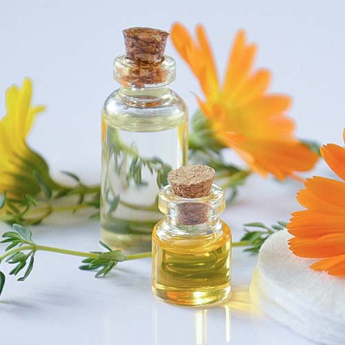 aromathérapie pot de crème composés aromatiques extraits de plantespharmacie Prevost